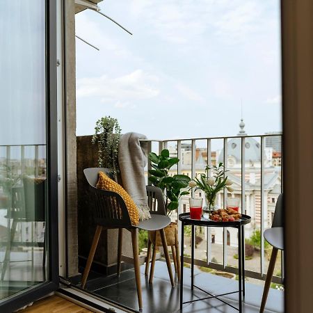 בוקרשט Sunny 2Br Flat - Top Location - Amazing Balcony מראה חיצוני תמונה