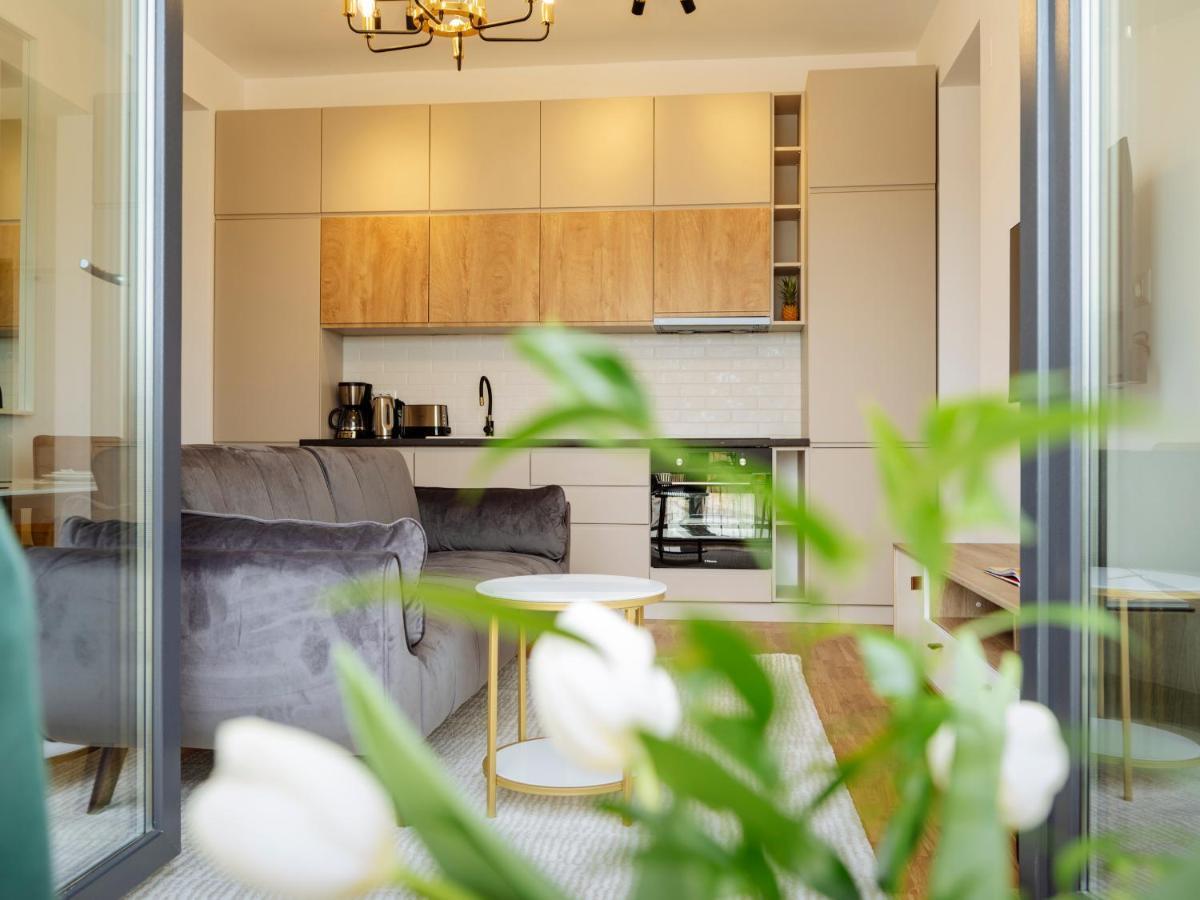 בוקרשט Sunny 2Br Flat - Top Location - Amazing Balcony מראה חיצוני תמונה