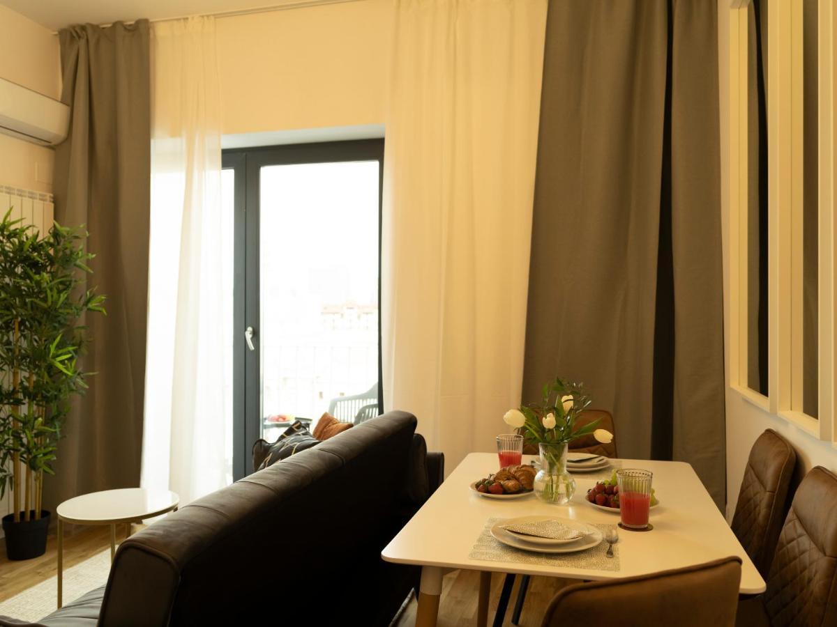 בוקרשט Sunny 2Br Flat - Top Location - Amazing Balcony מראה חיצוני תמונה