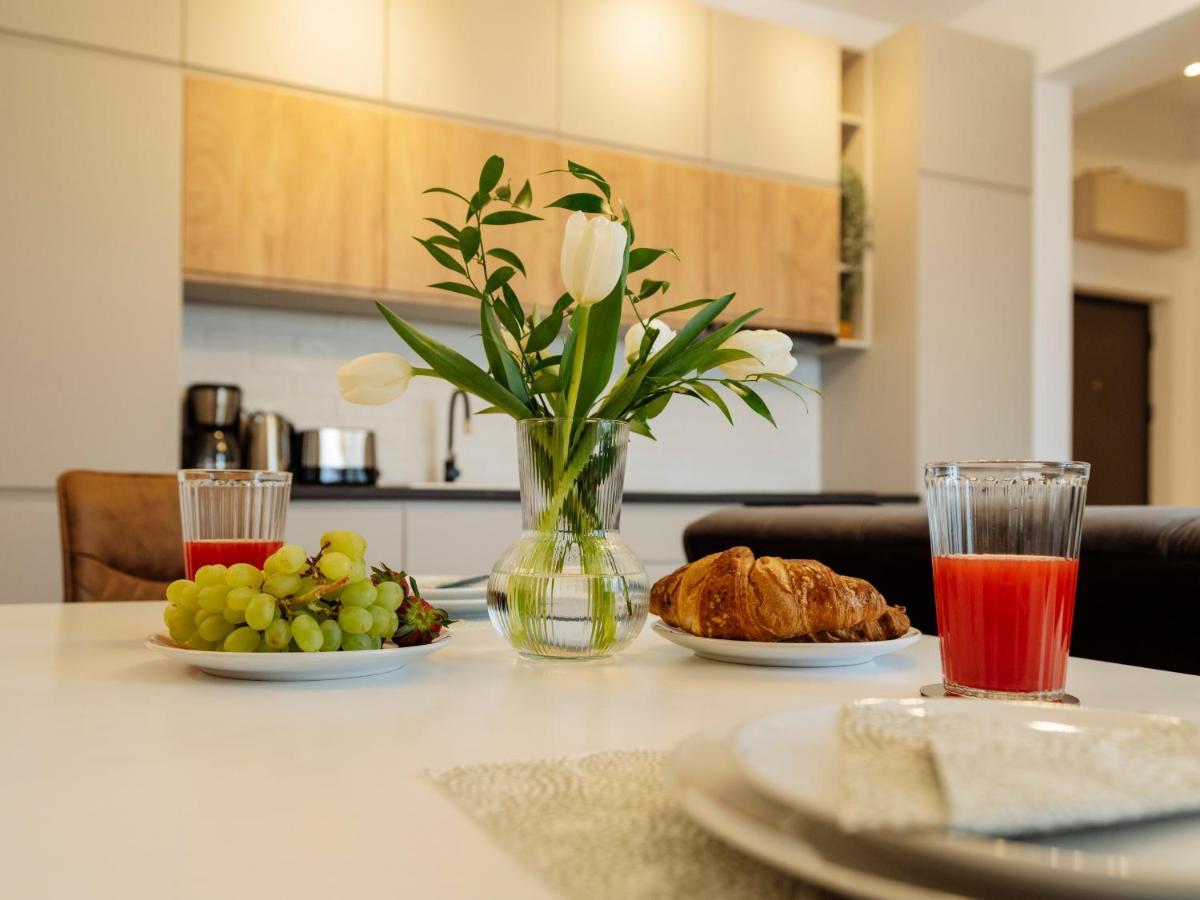 בוקרשט Sunny 2Br Flat - Top Location - Amazing Balcony מראה חיצוני תמונה