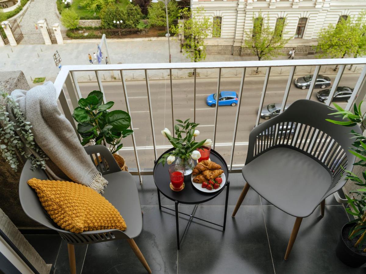 בוקרשט Sunny 2Br Flat - Top Location - Amazing Balcony מראה חיצוני תמונה